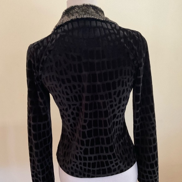 Womens Poleci jacket - Picture 2 of 5